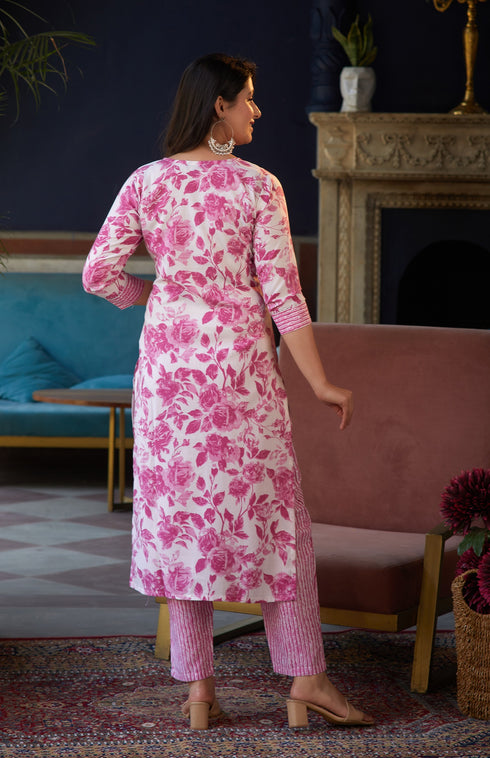 Pink, White Floral Print Viscose Rayon Kurta, Pant And Dupatta Set