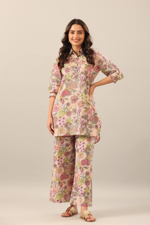 Women Cotton Printed Kurta and Pant Set