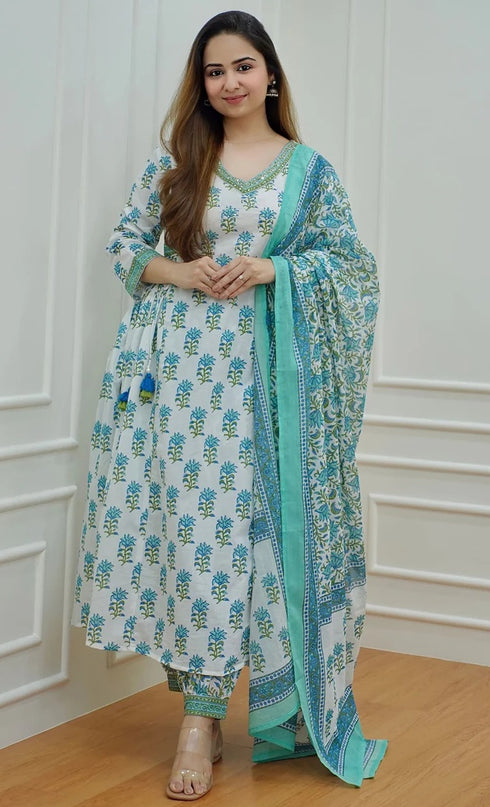White Printed Pure Cotton Kurta And Pant Set