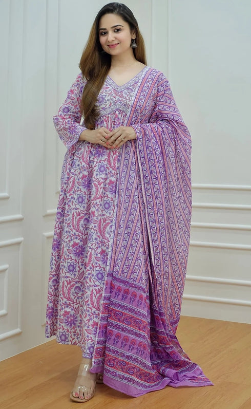 White Printed Viscose Rayon Kurta And Pant Set