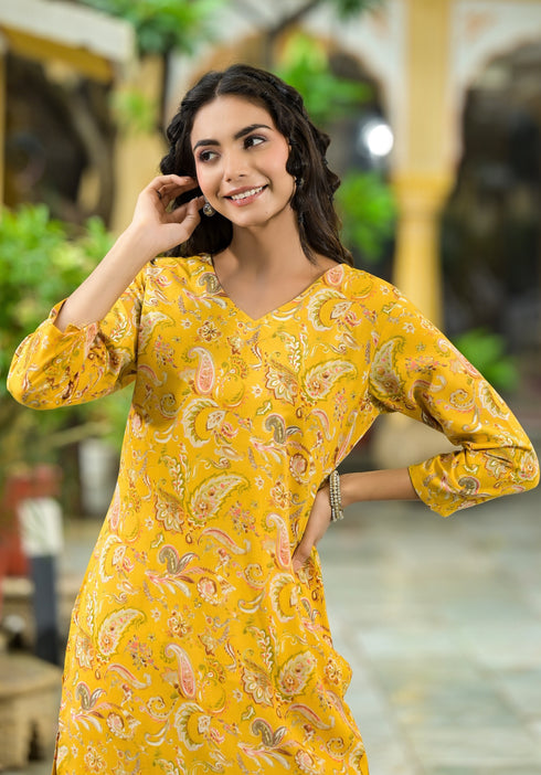 Women Ethnic Printed Yellow Kurta And Pant set