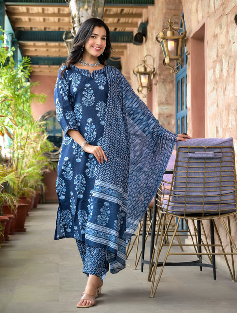 Blue Embroidery Viscose Rayon Kurta, Pant And Dupatta Set