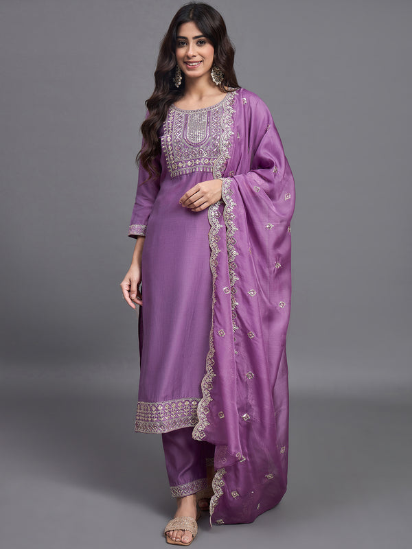 Pink Embroidery silk Kurta And Pant Set With Dupatta