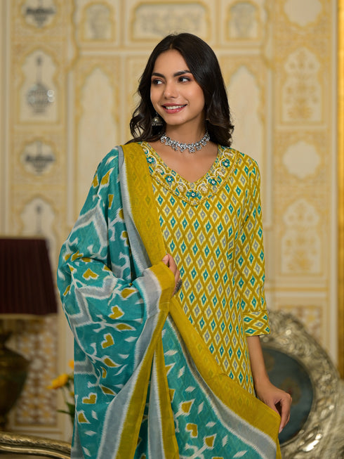 Green Embroidery Viscose Rayon Kurta, Pant And Dupatta Set