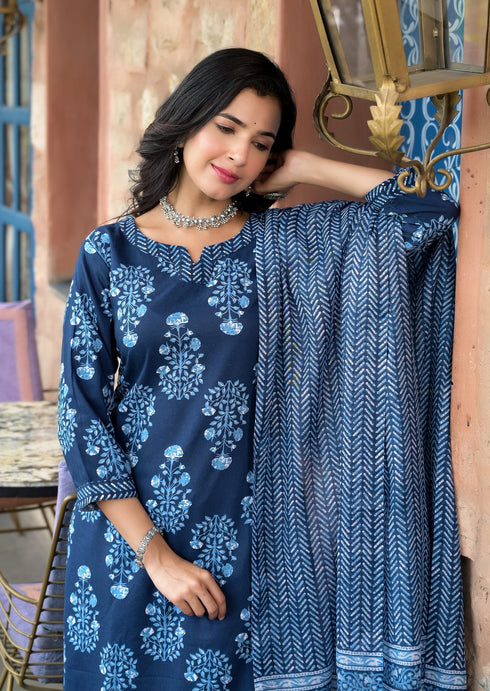 Blue Embroidery Viscose Rayon Kurta, Pant And Dupatta Set