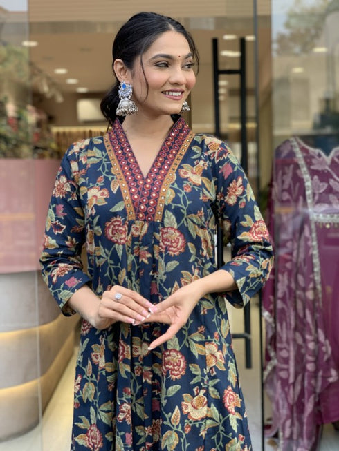 Viscose Blue Anarkali Kurta And Pant Set With Dupatta