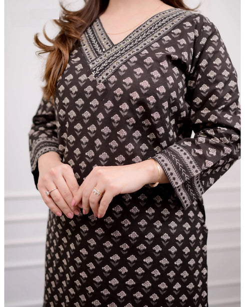 Black Embroidery Viscose Rayon Kurta, Pant And Dupatta Set