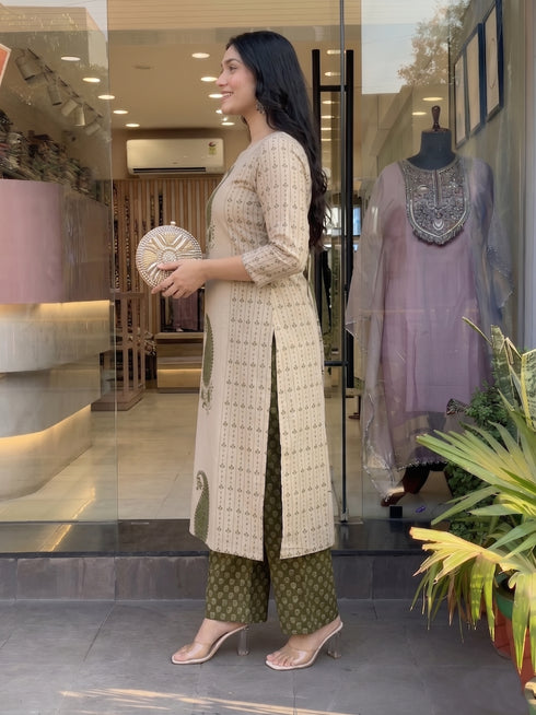 Alvami Women Green&Beige Viscose Printed Straight Kurta Set with Printed Palazzo Pants & Dupatta