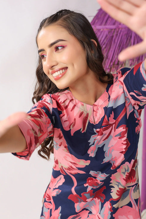 Women Floral Printed Cotton Kurta and Pant Set