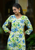 Women Floral Printed Cotton Kurta And pant Set