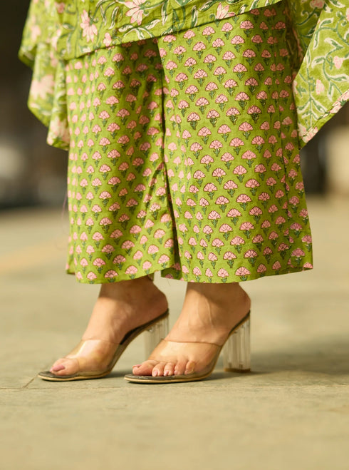Alvami Women Green Floral Print Viscose Alia Cut Kurta Pant With Dupatta Set