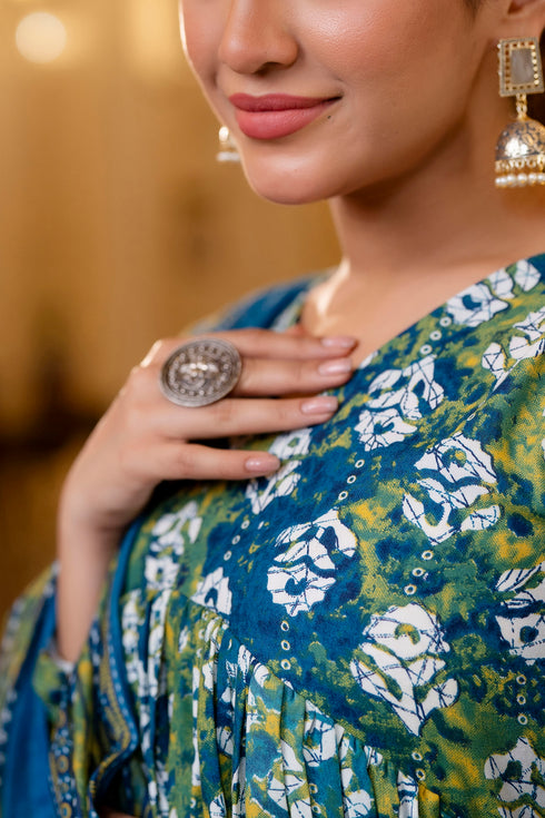 Green And Blue Printed Viscose Rayon Kurta, Pant And Dupatta Set