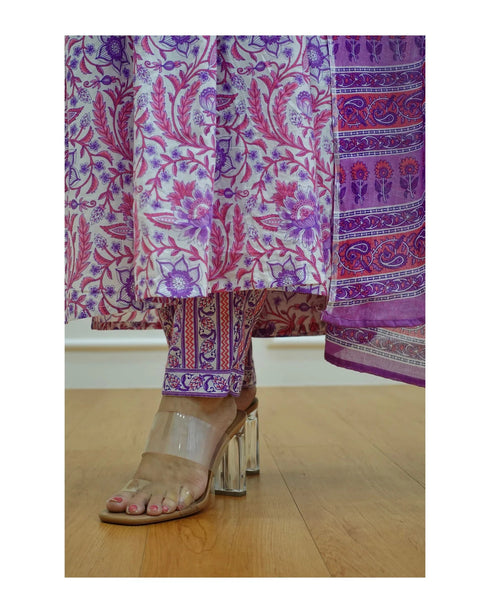 White Printed Viscose Rayon Kurta And Pant Set