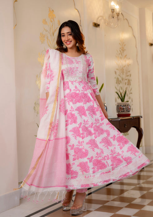 Pink Embroidery Viscose Rayon Kurta, Pant And Dupatta Set