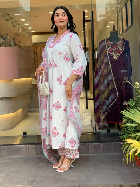 Alvami Women’s Pink Floral Printed A-Line Kurta Pant With Dupatta Set