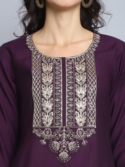 Wine Embroidery silk Kurta And Pant Set With Dupatta