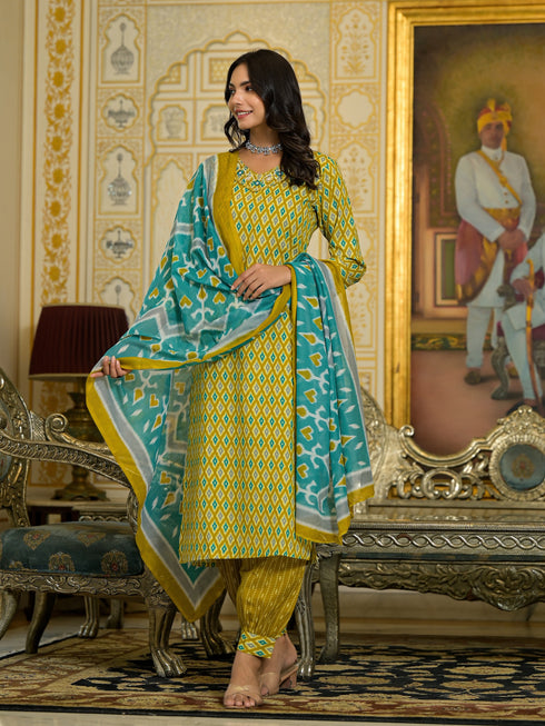 Green Embroidery Viscose Rayon Kurta, Pant And Dupatta Set