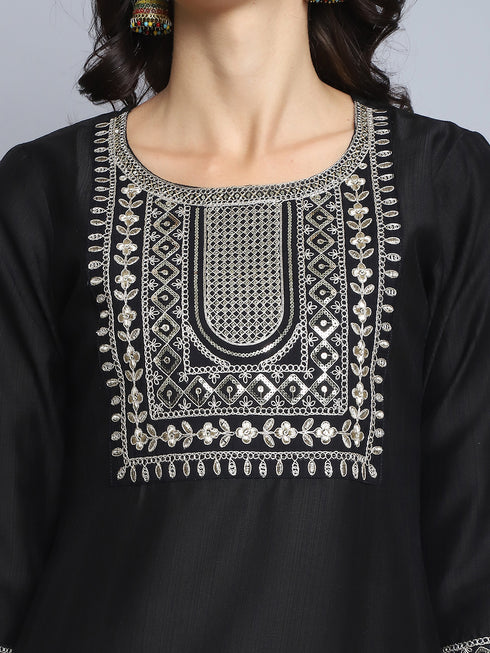 Black Embroidery silk Kurta And Pant Set With Dupatta