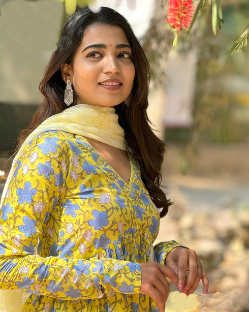 Alvami Women’s Yellow & Blue Flora Print Viscose Anarkali Kurta Pant With Dupatta Set