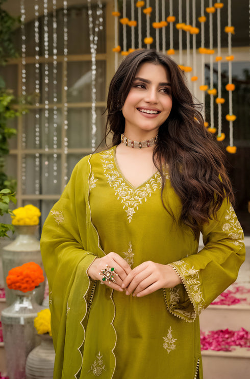 Alvami Women's Green Embroidered Silk Straight Kurta Pant with Dupatta set