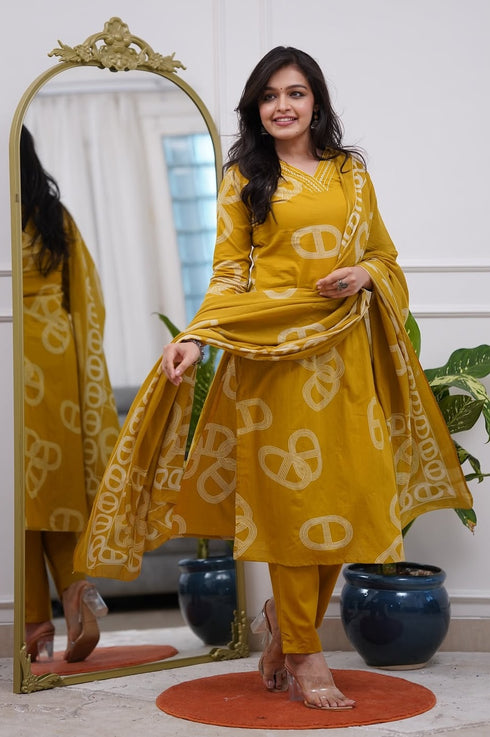 Alvami Women's Yellow Viscose Printed Straight Kurta Pant with Dupatta Set