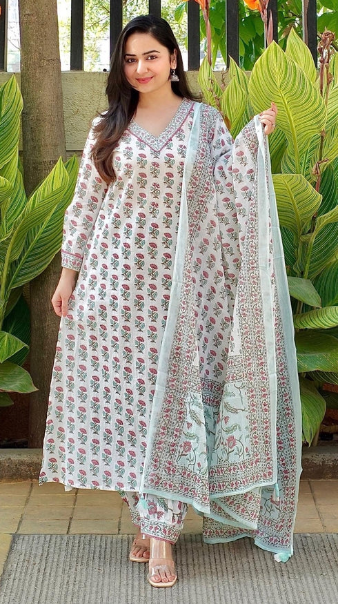 White Printed Viscose Rayon Kurta And Pant Set