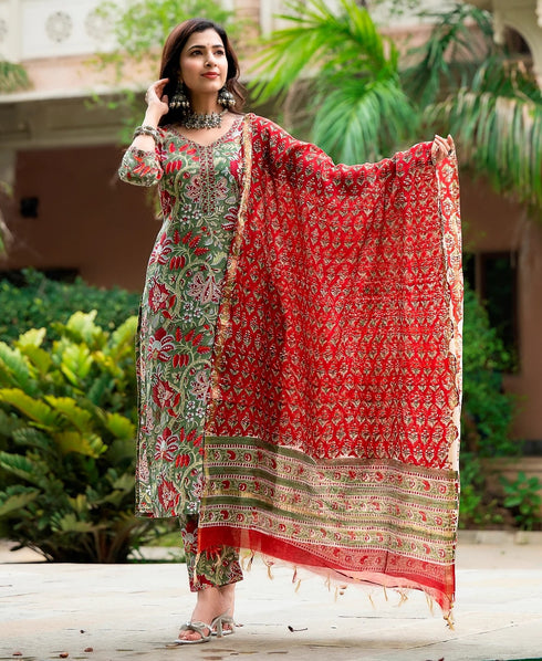 Multicolor Printed Viscose Rayon Kurta, Pant And Dupatta Set