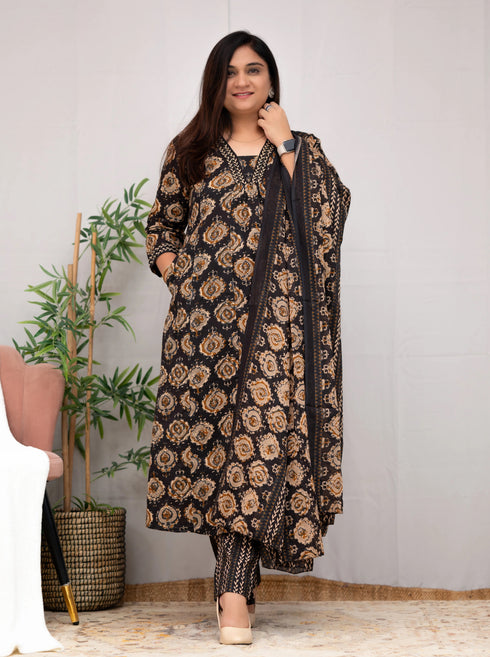 Black Kurta And Pant Set With Dupatta set
