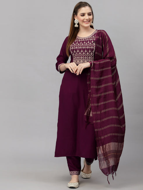 Wine Embroidery silk Kurta And Pant Set With Dupatta